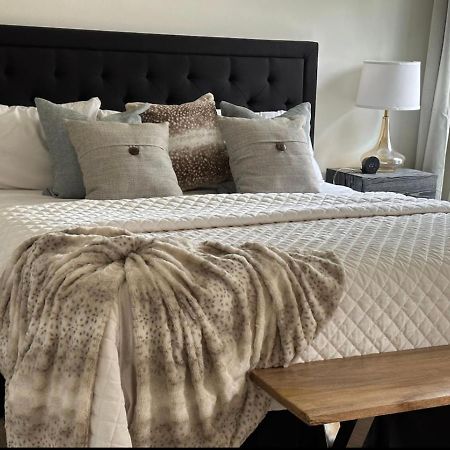 Vine City Home - Duplex - 3 Mins From Gwcc & Mercedes- Benz Stadium Atlanta Buitenkant foto