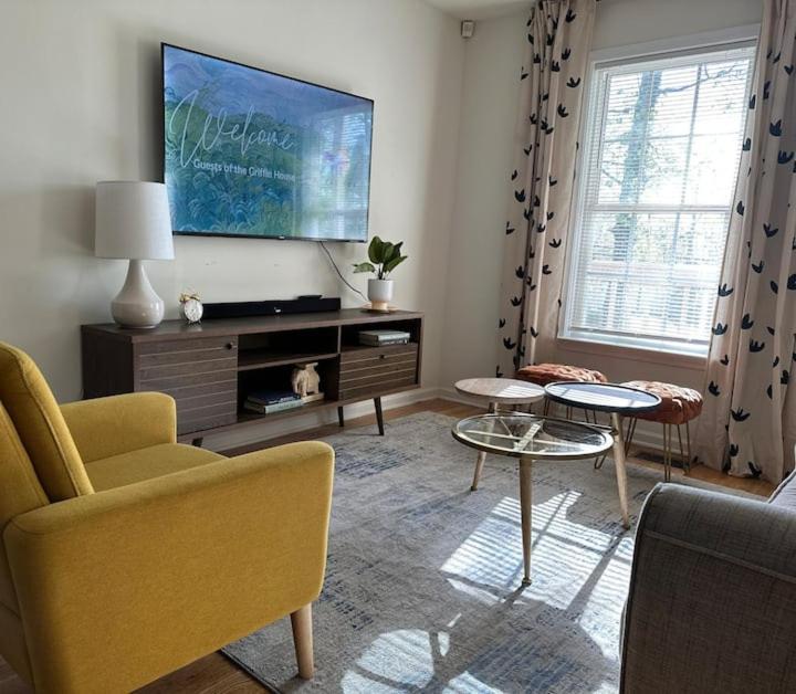 Vine City Home - Duplex - 3 Mins From Gwcc & Mercedes- Benz Stadium Atlanta Buitenkant foto