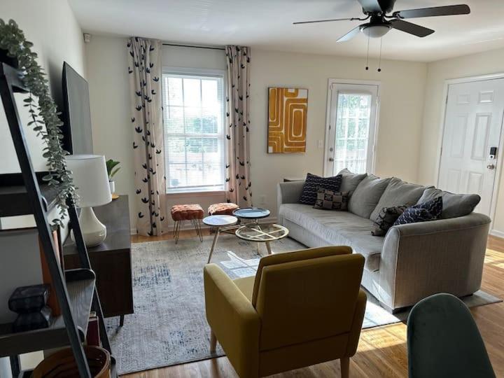 Vine City Home - Duplex - 3 Mins From Gwcc & Mercedes- Benz Stadium Atlanta Buitenkant foto