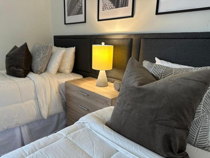 Vine City Home - Duplex - 3 Mins From Gwcc & Mercedes- Benz Stadium Atlanta Buitenkant foto